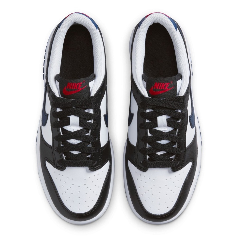 Nike Dunks - image 2